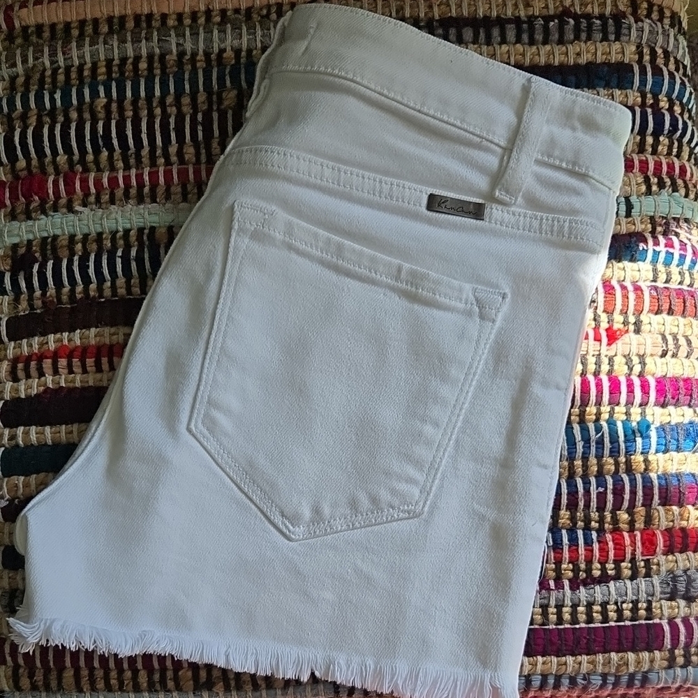 KanCan White Jean Shorts Frayed Hem